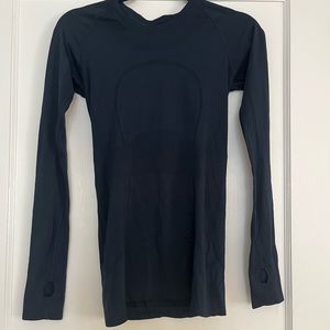 Lululemon swiftly tech navy long sleeve